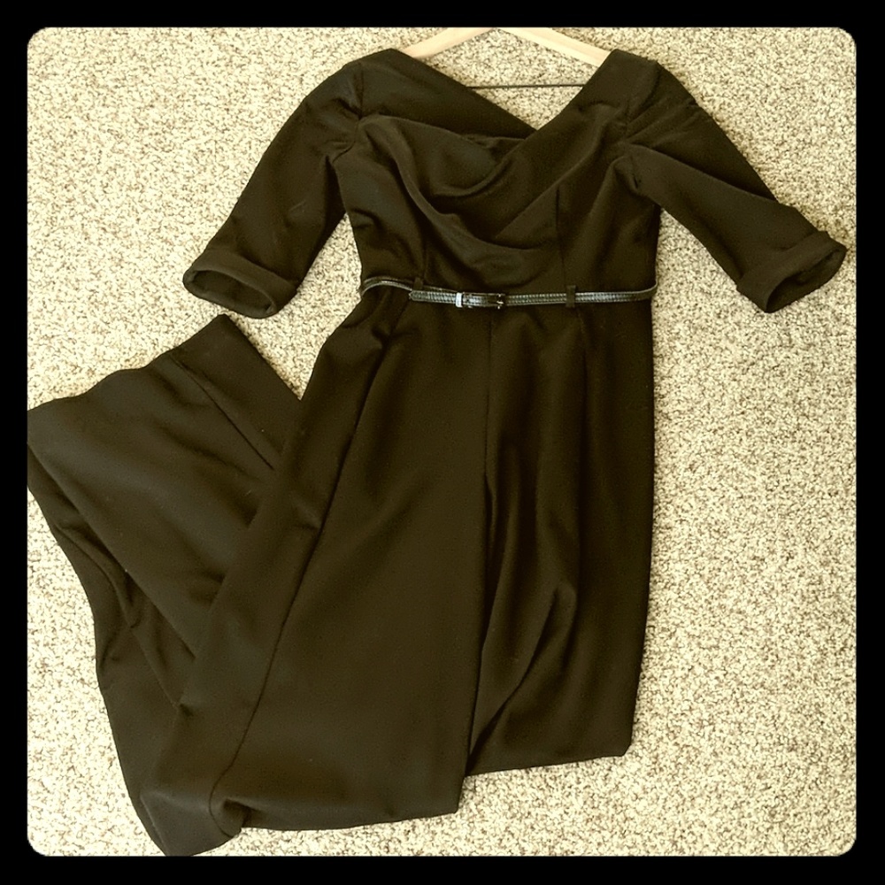Size 4 Black Halo 3/4 Sleeve Jackie O Jumpsuit